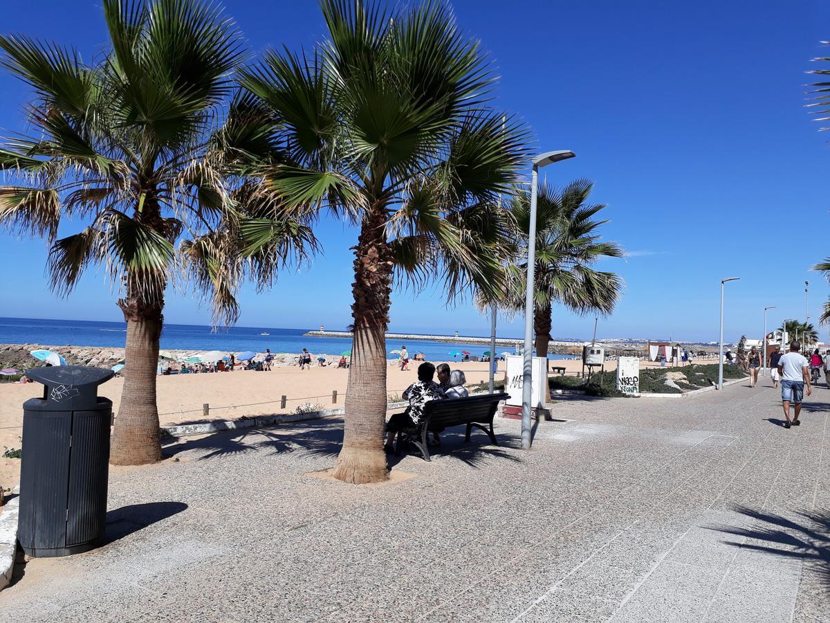 T2 Mira Praia 4- Familiar, 80Mt Praia, Wifi Quarteira Esterno foto